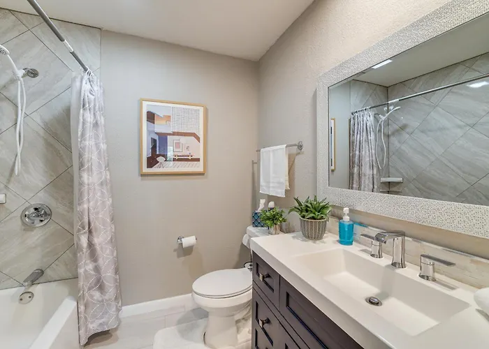 Pet-friendly W/ Yard: 8 Mi To Downtown Tulsa! Tulsa